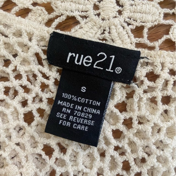 Rue 21 Off White Crochet A Line Tank Top Size S Boho Hippie Festival Beachy Swim - Picture 7 of 7